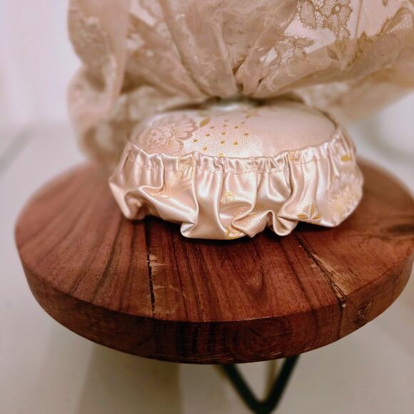 Vintage Dresden Lace Porcelain German Half Doll Pincushion Figurine - Picture 10 of 14